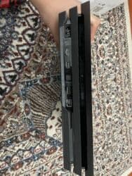 игровые телефоны бишкек: Продам Игровая консоль Sony PlayStation 4 Pro — лимитированная версия — 3