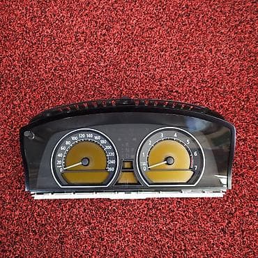 Щиток приборов BMW