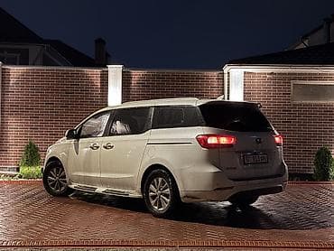 будка авто: Kia Carnival: 2017 г., 2.2 л, Автомат, Дизель, Минивэн — 4