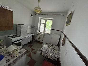 Батир сатып алам: 3 бөлмө, 72 м², 106-серия, Эски ремонт — 3