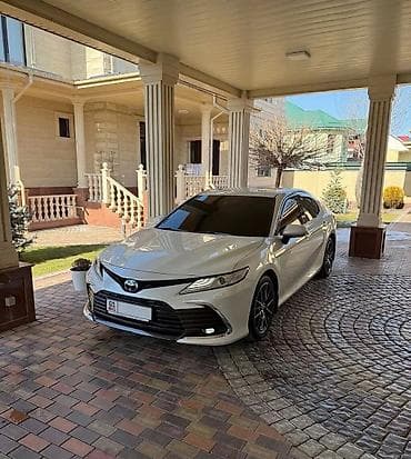 лимузин крайслер: Toyota Camry: 2024 г., 3.5 л, Автомат, Бензин, Седан — 1
