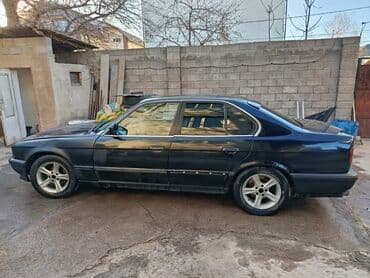 срочно продаю в связи с переездом: BMW 5 series: 1991 г., 2.5 л, Механика, Бензин, Седан — 4