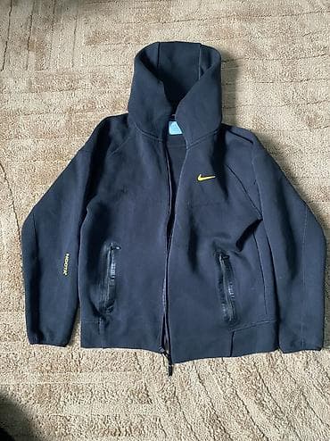 челси мужские: СРОЧНО ПРОДАЮ Nike NOCTA Состояние 10/10 Без дефектов Размер XL Нужны — 3