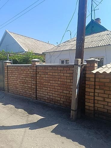 Продажа домов: 🏡 **Продаётся дом в г. Бишкек (Нижняя Ала-Арча)** 🛏️ 3 комнаты 📐 — 1