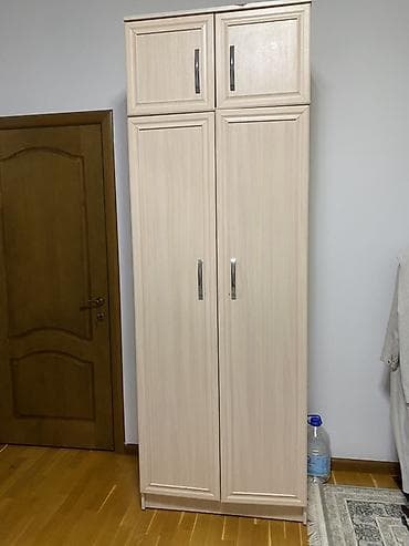 third edition solution: Шкаф-купе/распашной высокий, 4-дверный (2 нижние распашные + 2 верхних — 1