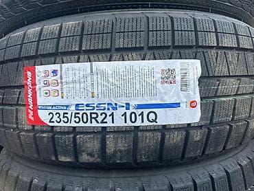 Зимняя шина. Фирма Nankang essn1 made in China. Размер 235/50R21 на RX