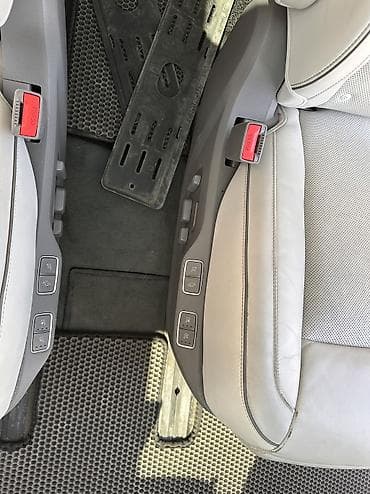 geely galaxy e5: Hyundai Staria: 2021 г., 3.5 л, Газ, Минивэн — 8