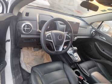 купить бу электромобиль из китая: BYD : 2019 г., 1 л, Автомат, Электромобиль, Кроссовер — 3