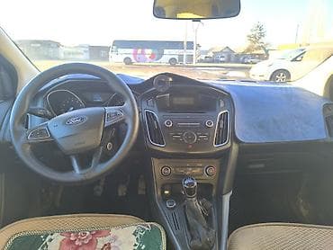 Ford: Ford Focus: 2016 г., 1.6 л, Механика, Бензин, Универсал — 3