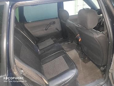 продаю пасат: Volkswagen Passat Variant: 1993 г., 1.8 л, Механика, Бензин, Универсал — 10