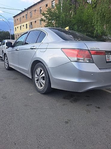 грандеур 2018: Honda Accord: 2010 г., 2.4 л, Автомат, Бензин, Седан — 5