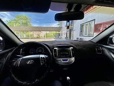 sp 4: Hyundai Elantra: 2010 г., 1.6 л, Автомат, Газ, Седан — 9