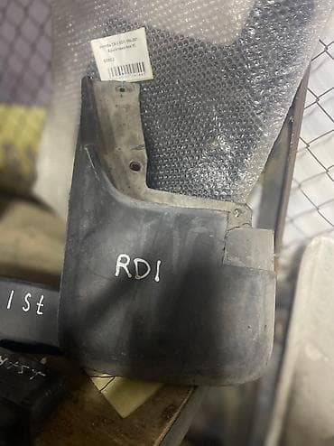 HONDA CR-V (RD1) Брызговик - Задний, правый Привозной, оригинал — 1