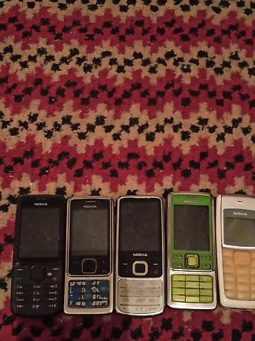 nokia раскладушка: Nokia 6700 Slide, Б/у, цвет - Серебристый — 1