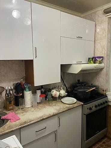 тумбочки кухонные: Кухонный гарнитур, Б/у, цвет - Белый, Самовывоз — 2
