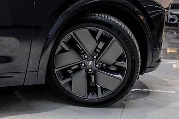 Lixiang: Lixiang L7: 2025 г., Гибрид, Кроссовер — 4