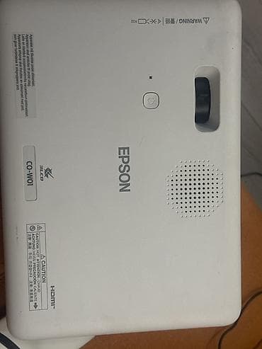 honor 200 lite: Проектор Epson CO-W01 + акустика Microlab - Модель проектора: Epson — 1