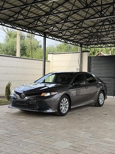 Toyota: Toyota Camry: 2017 г., 2.5 л, Автомат, Бензин, Седан — 1