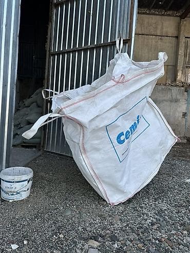 дрова мешках: Мягкий контейнер типа биг-бэг (МКР) для сыпучих материалов. - Объем — 2