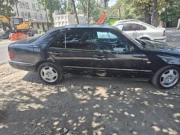юмв е34: Mercedes-Benz E-Class: 1996 г., 2.3 л, Механика, Бензин, Седан — 5