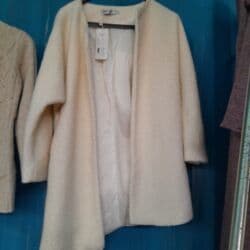 шапку вязаная: Шапке, Кулактары менен, Жүн, Кыш, Калканчысы менен, Ири токулган, Кулактары менен — 16