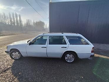 мерседес бенз w124: Mercedes-Benz E-Class: 1990 г., 2.3 л, Автомат, Бензин, Универсал — 4