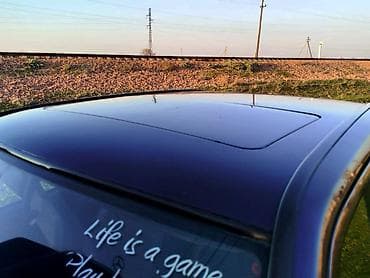 ej de: Mercedes-Benz 190: 1984 г., 2 л, Ручные, Бензин, Седан — 6