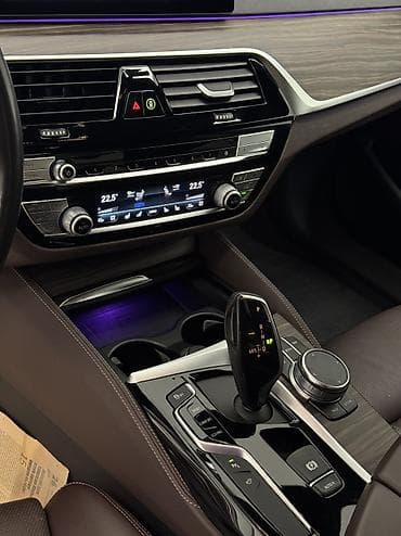 Унаа: BMW 5 series: 2019 г., 2 л, Автомат, Бензин, Седан — 10