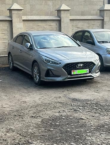 Hyundai Sonata: 2022 г., 2 л, Автомат, Газ, Седан