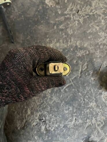 делика кузов: Mitsubishi Delica ограничитель двери, Митсубиси Делика дверной — 6