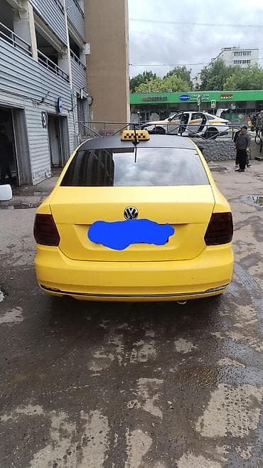 lexus sc: Volkswagen Polo: 2018 г., Седан — 3