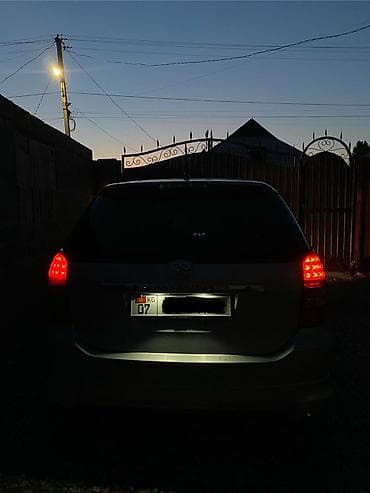 Транспорт: Toyota WISH: 2003 г., Автомат, Бензин, Универсал — 7