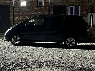 Toyota Estima: 2002 г., 3 л, Автомат, Газ, Минивэн — 4