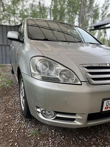 рено рапид: Toyota Avensis Verso: 2002 г., 2 л, Автомат, Газ, Минивэн — 7