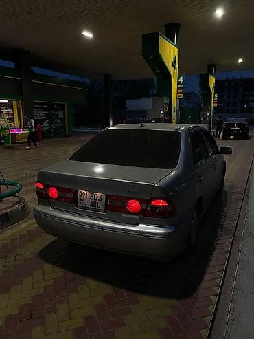 Toyota Vista: 1999 г., 2 л, Автомат, Бензин, Седан — 2