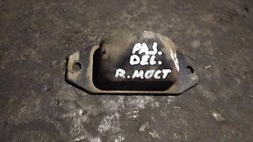 mitsubish: Подушка коробки передач Mitsubishi Б/у, Оригинал — 1