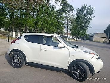 Транспорт: Nissan Juke: 2011 г., 1.6 л, Автомат, Бензин, Кроссовер — 4