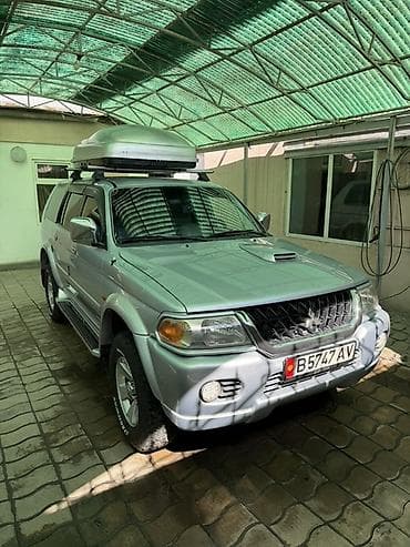 Унаа сатуу: Mitsubishi Pajero Sport: 2004 г., 2.5 л, Кол менен иштөөчү, Дизель, Жол тандабас — 1
