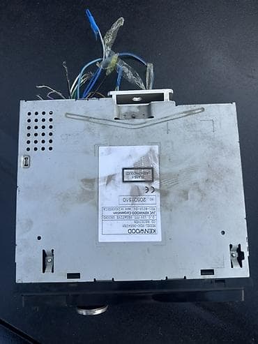 мафон кенвуд: Автомагнитола Kenwood KDC-3054UR - Форм‑фактор 1 DIN - Передняя — 2