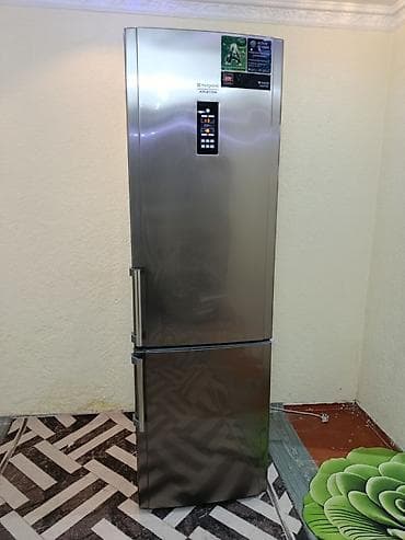 16 max: Холодильник Hotpoint Ariston, Б/у, Двухкамерный, No frost, 60 * 200 * 60 — 10