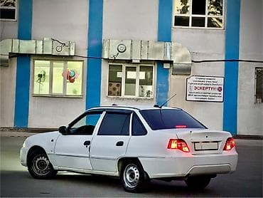 Daewoo Nexia: 2011 г., 1.5 л, Кол менен иштөөчү, Бензин, Седан — 4