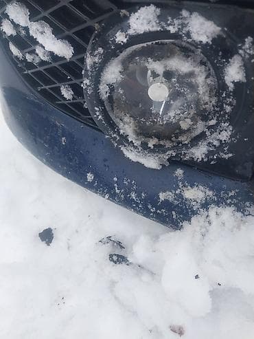 б4 80: Бампер Mazda, Б/у, Оригинал — 3