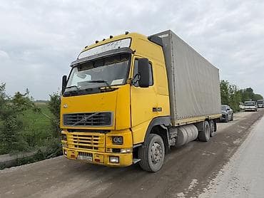 Тягач, Volvo, Тентованный