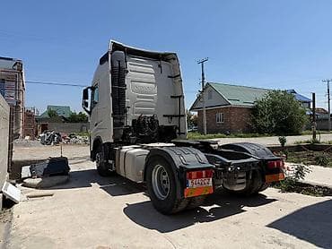 Volvo: Тягач, Volvo, 2015 г., Без прицепа — 4