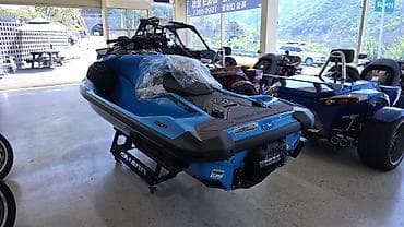 водный катамаран: Гидроцикл Sea‑Doo ( Sea Doo Rxp x 325 Год выпуска 2026 Обьем 1630 сс — 8