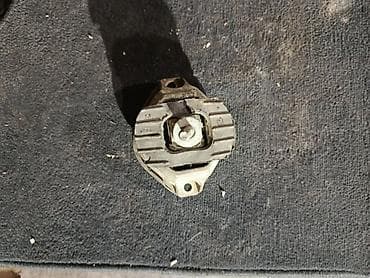 x5 e70: Подушка мотора BMW 2008 г., Оригинал — 1