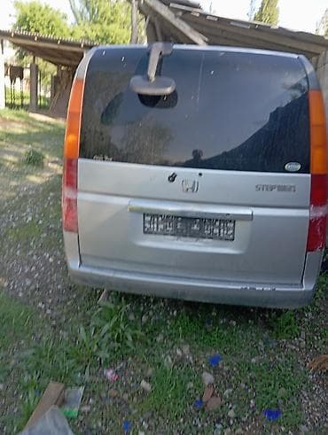geely emgrand ev450: Honda Stepwgn: 2001 г., 2 л, Газ, Минивэн — 8