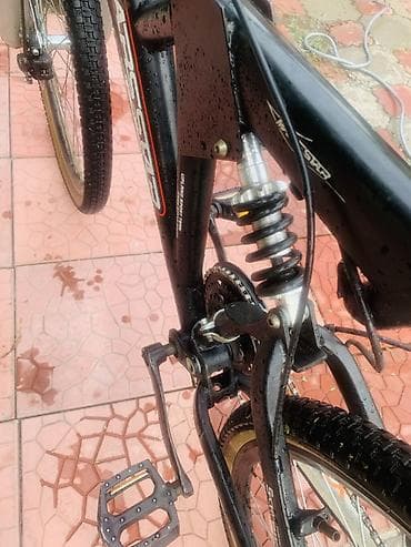 xtep куртка: Горный велосипед Mars Star (надписи на раме: Mars Star, Upland — 5