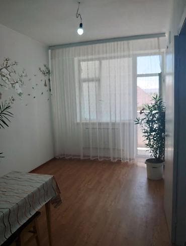 Батирлер: 1 бөлмө, 32 м², Көк-Жар ж/м Малосемейка, 2 кабат, Евро оңдоо — 2