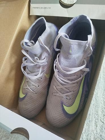 Прокат одежды: Сороконожки Nike, 40 (маломерка) - Модель с носком-«носок» (высокий — 2